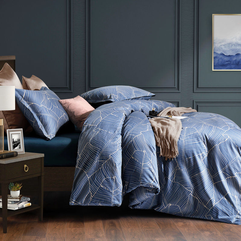 Bay Isle Home Kensett Muted Midnight Blue Standard Cotton 400 TC Duvet